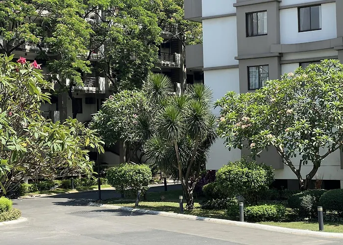 公寓 Stunning 2br Apt, 65 Sq M Netflix At Rosewood Pointe Residences Near Bgc 马尼拉